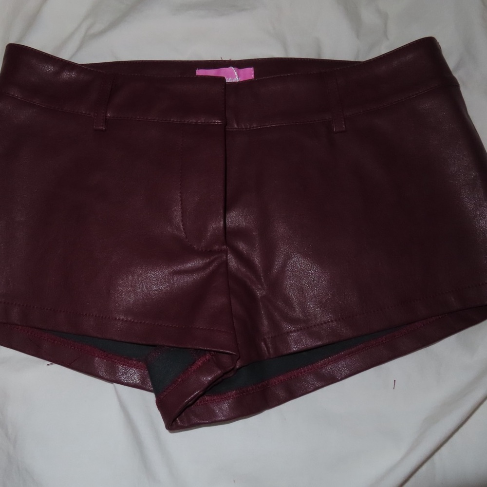 Edikted High Waist Burgundy Leather Shorts